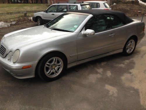 2002 mercedes benz convertible clk320