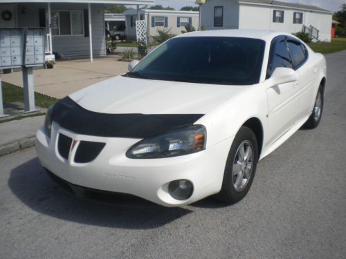 2006 pontiac grand prix base sedan 4-door 3.8l