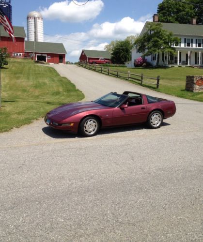 1993 chevrolet corvette 40th anniversary edition hatchback 2-door 5.7l