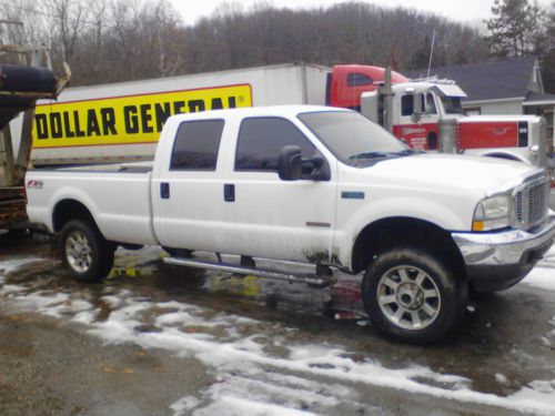 2004 ford f-350 super duty xlt crew cab pickup 4-door 6.0l