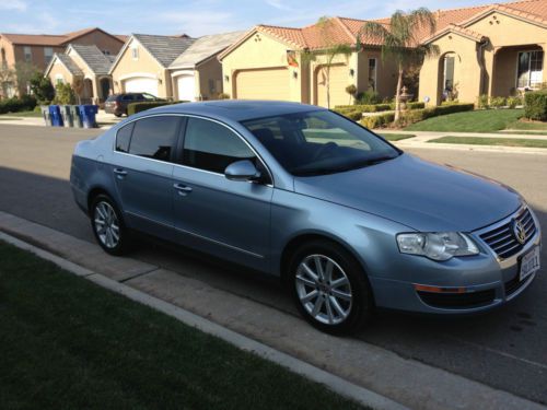 2006 Volkswagen Passat 3.6 Sport Edition Arctic Silver Blue Very Low Miles, image 2
