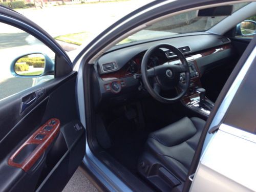 2006 Volkswagen Passat 3.6 Sport Edition Arctic Silver Blue Very Low Miles, image 8
