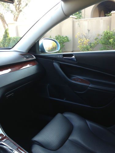 2006 Volkswagen Passat 3.6 Sport Edition Arctic Silver Blue Very Low Miles, image 9