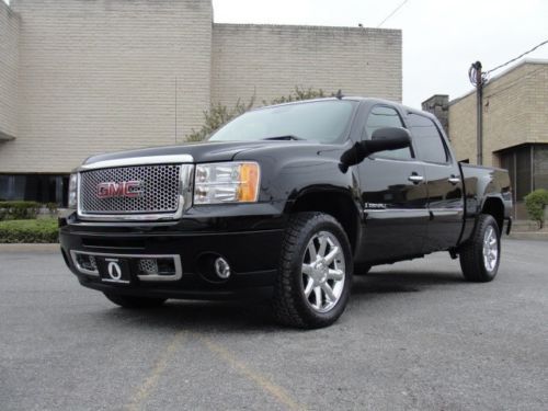 Beautiful 2008 gmc sierra denali crew cab awd, loaded, just serviced