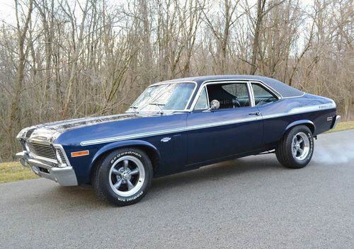 1970 nova327  with yenko trim beautiful indigo blue paint..very nice nova