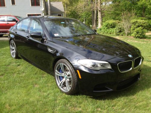 2013 bmw m5 pristine condition bang &amp; olufsen sound executive package mrsp $104k
