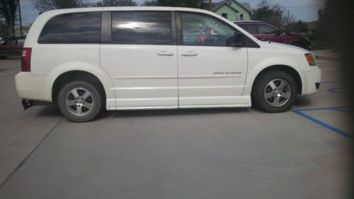 Handicap Van 2009 Dodge Grand Caravan SE Mini Passenger Van, image 2