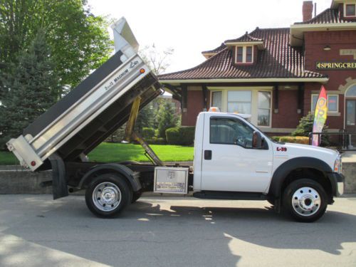 2006 ford f550 powerstroke diesel manual transmission 4x4 dump stick low miles!