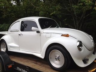Custom volkswagen super beetle