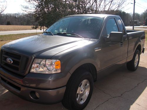 2006 ford f-150 stx standard cab pickup 2-door 4.2l