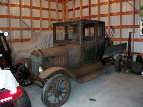 1922 model t ford with dump body