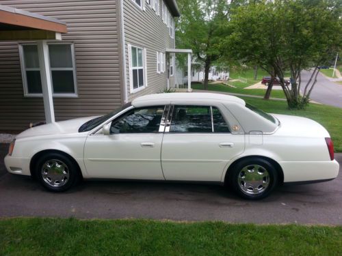 2000 cadillac deville base sedan 4-door 4.6l