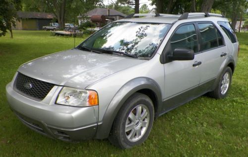 2005 Ford Freestyle 4-door, FWD, 3rd row seating, only 102K miles. NO RESERVE!!!, image 2