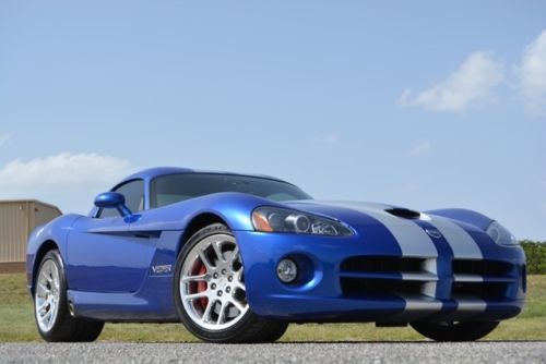2006 dodge viper srt10 coupe 6,000 miles! simply like new in every way!
