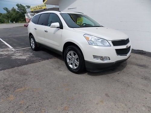2011 warranty!!   chevrorolet traverse fwd   leather navigation 3rd row backup