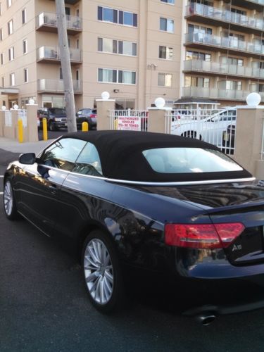 Deep sea pearl blue-low mileage