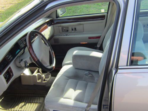 1995 Cadillac DeVille Base Sedan 4-Door 4.9L, US $2,250.00, image 7