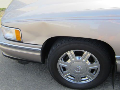 1995 Cadillac DeVille Base Sedan 4-Door 4.9L, US $2,250.00, image 23