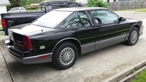 1988 cutlass supreme international indy 500 pace car replica.