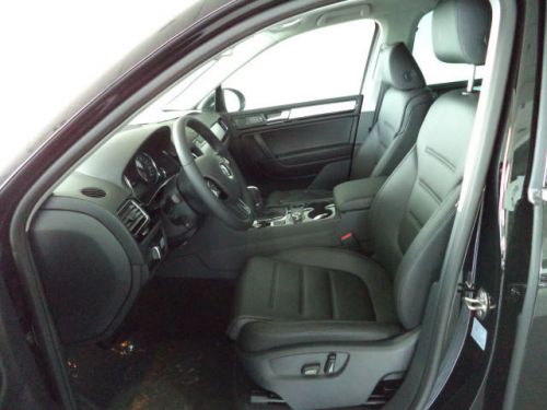 2014 Volkswagen Touareg TDI Sport, US $53,380.00, image 3