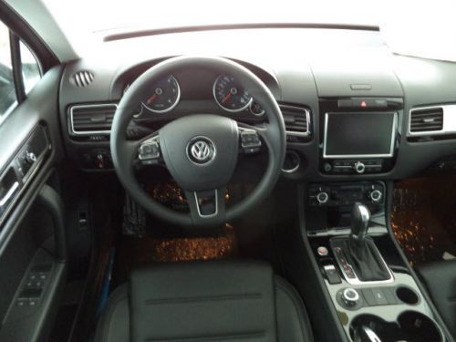 2014 Volkswagen Touareg TDI Sport, US $53,380.00, image 5