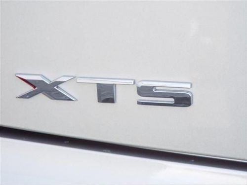 2014 cadillac xts luxury