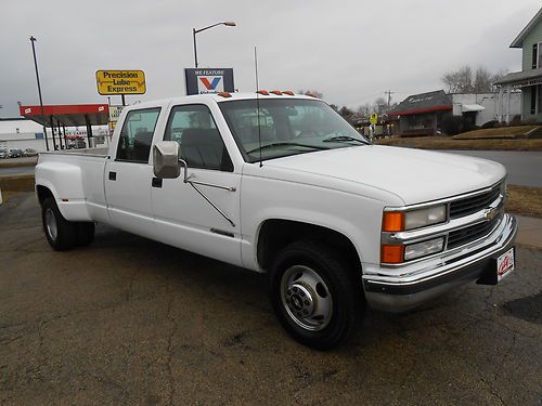 Cheyenne crew cab 1 ton dually 4x2 big block 454 5 speed manual  1 owner cheap !