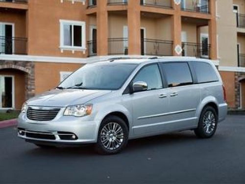 2012 chrysler town & country