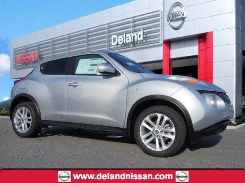 2014 nissan juke sv