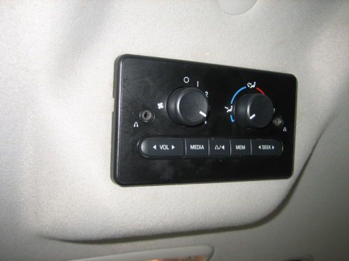 2004 Ford Freestar Limited Mini Passenger Van 4-Door 4.2L, image 4