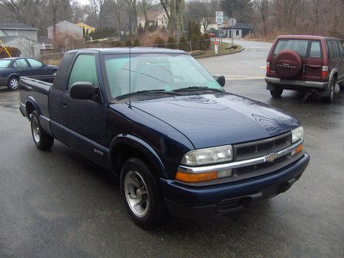 2003 chevy s-10, ext.cab,pickup,1owner!,clean,runsgreat,inspected&amp;warranteed!