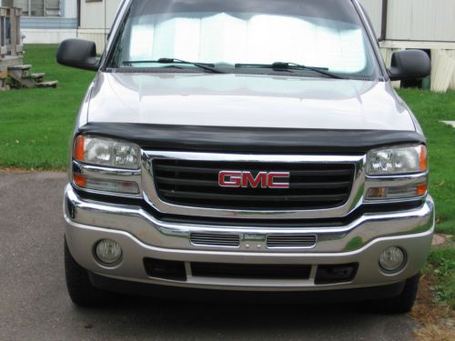 2004 gmc sierra 1500 sle extended cab pickup 4-door 5.3l