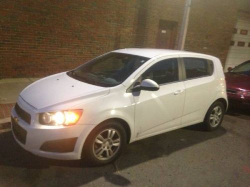 2012 chevrolet sonic lt hatchback 41k miles