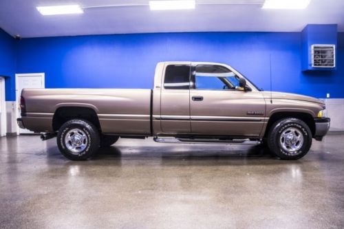 One 1 owner 5.9l cummins diesel bed liner fifth 5 wheel hitch nerf bars tow pkg