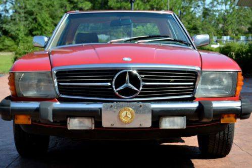 1985 mercedes-benz 380sl. clean, original classic. rebuilt top end. garage kept.