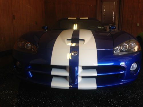 2006 dodge viper srt-10 coupe 2-door 8.3l