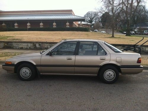 1987 honda accord lx sedan 4-door low miles, excellent condition, vintage gold