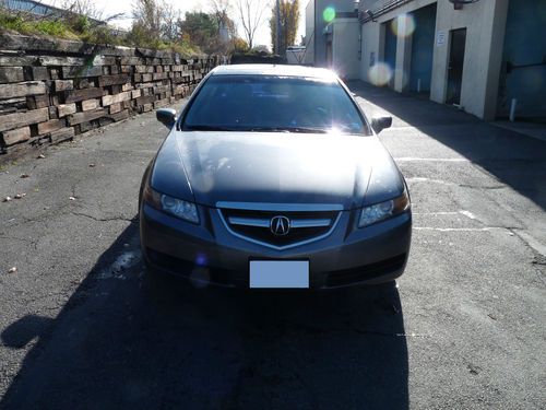 2005 acura tl - 6 speed, navigation, tinted windows