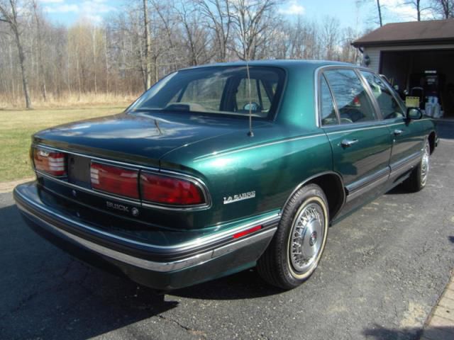 Buick lesabre limited sedan 4-door