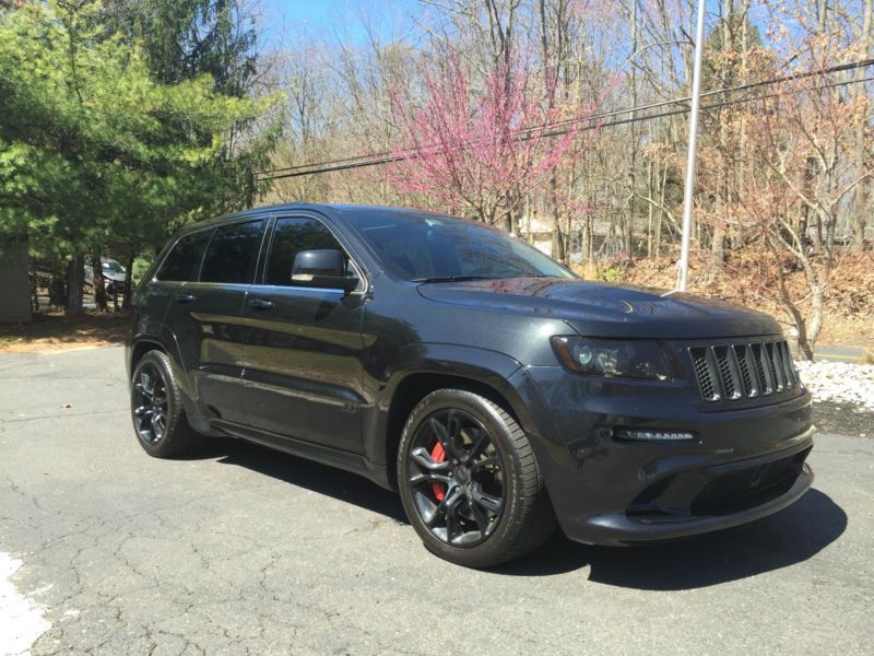 2012 jeep grand cherokee srt8