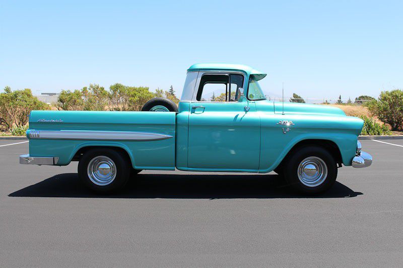 1959 gmc 100 1/2 ton wideside 2 door