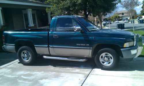 1995 dodge ram 1500 base standard cab pickup 2-door 5.2l