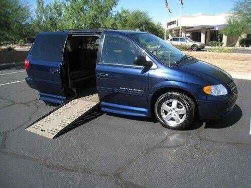 2006 dodge grand caravan mobility wheelchair 