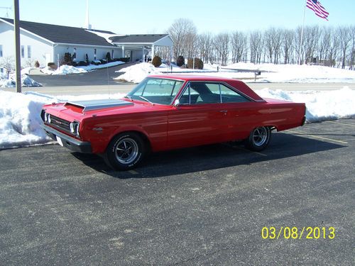 1967 plymouth satellite 440 with hurst 18 spline hemi 4 speed    no reserve