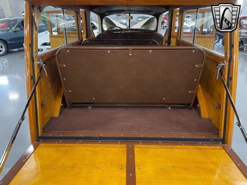 1940 Packard 110 Woody, US $155,000.00, image 5