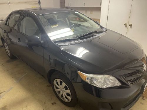 2013 toyota corolla base