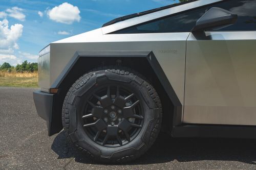 2024 Tesla Cybertruck 1-OWNER * ONLY 130 MILES, US $109,999.00, image 17