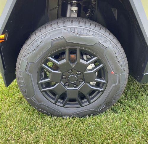 2024 Tesla Cybertruck 1-OWNER * ONLY 130 MILES, US $109,999.00, image 18