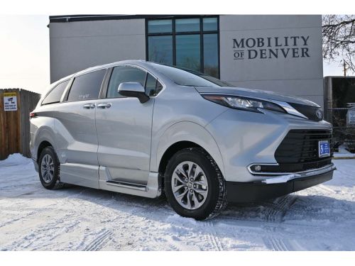 2023 Toyota Sienna XLE PLUS Mobility Handicap Van Handicap, US $84,999.00, image 2