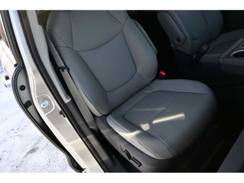 2023 Toyota Sienna XLE PLUS Mobility Handicap Van Handicap, US $84,999.00, image 10